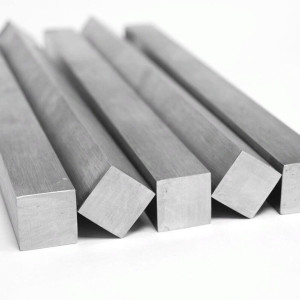 Квадрат нержавеющий 10х10 мм AISI 304L в наличии в Ульяновске