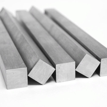 Квадрат нержавеющий 100х100 мм AISI 316Ti в наличии в Ульяновске